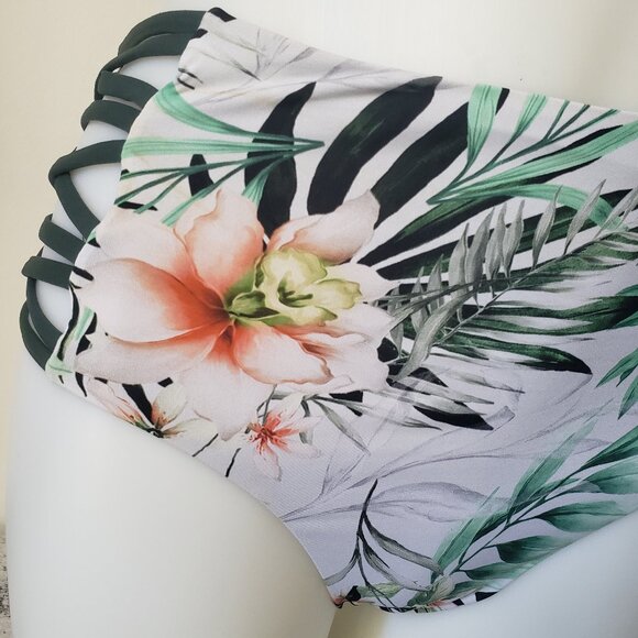 Tinibikini Swim Reversible Green White & Black Floral Botanical Bikini Swimsuit - Picture 11 of 12